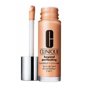 Base 2 em 1 Clinique Beyond Perfecting Foundation + Concealer Ivory 30ml